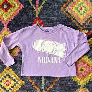 NIRVANA-Old Navy Kids Size 6-7 👧🏼 🎸 🎶 🧘‍♀️